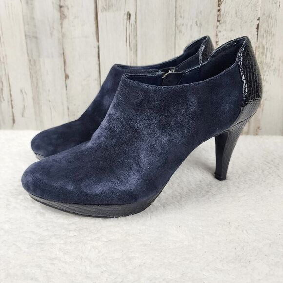 Bandolino Cardinal Suede Leather Ankle Booties Blue Size 7 - Picture 1 of 9